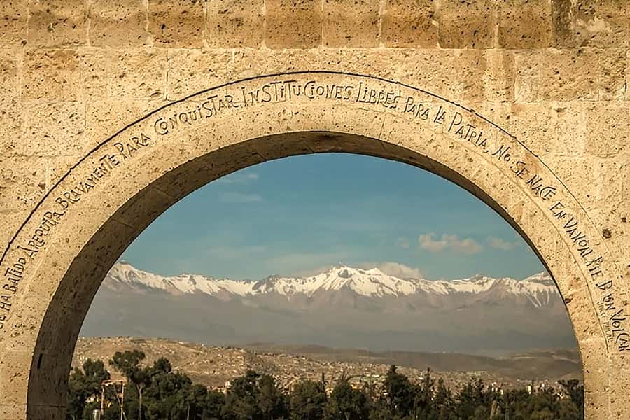 Arequipa: City Tour and Santa Catalina Monastery - Carmen Alto and the Chili River views