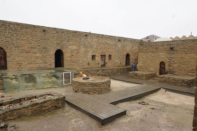 Ateshgah Fire Temple and Yanardag Fire Mountain Private Tour - What the private format adds