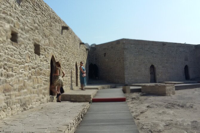Ateshgah Fire Temple and Yanardag Fire Mountain Private Tour - Booking details worth noting