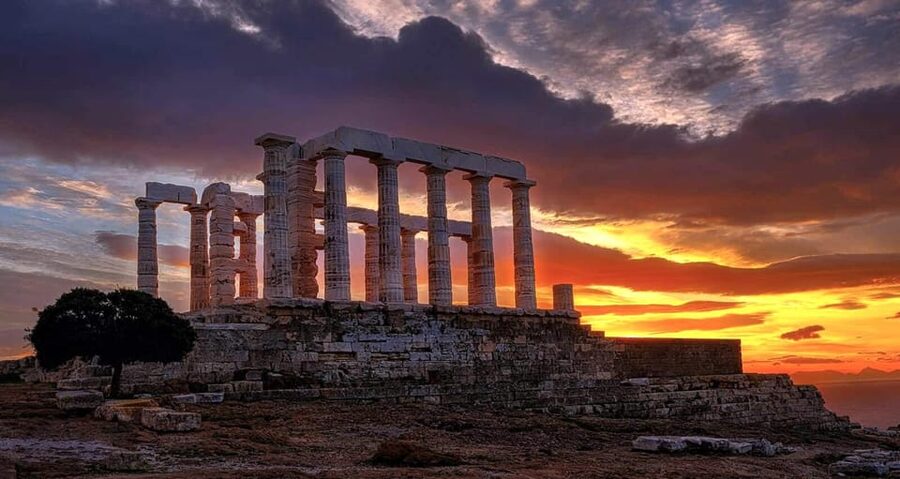 Athens Riviera: Poseidon Temple & Lake Vouliagmeni Day Tour - Who will enjoy this day most