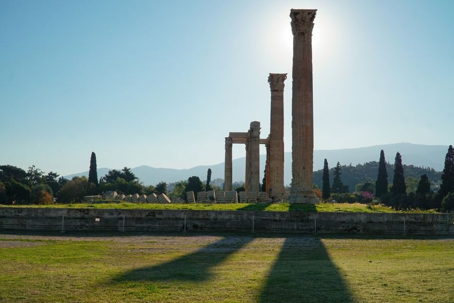 Athens: Temple of Olympian Zeus Ticket and Audio Tour - Storms, damage, and the uneasy mood of the ruins