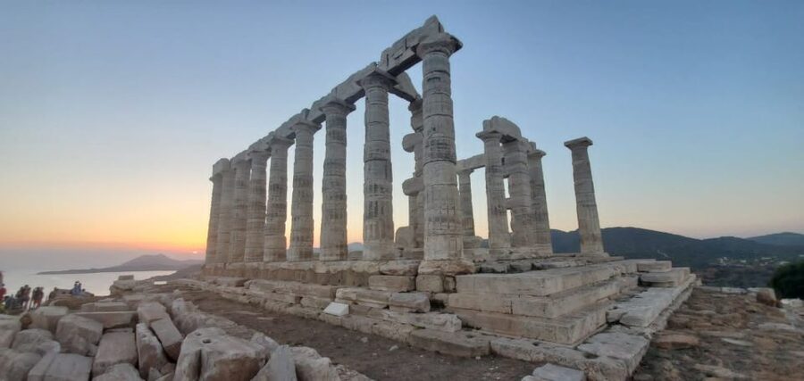 Athens: Temple of Poseidon and Cape Sounion Sunset Tour - Sunset over the southern Attica coast