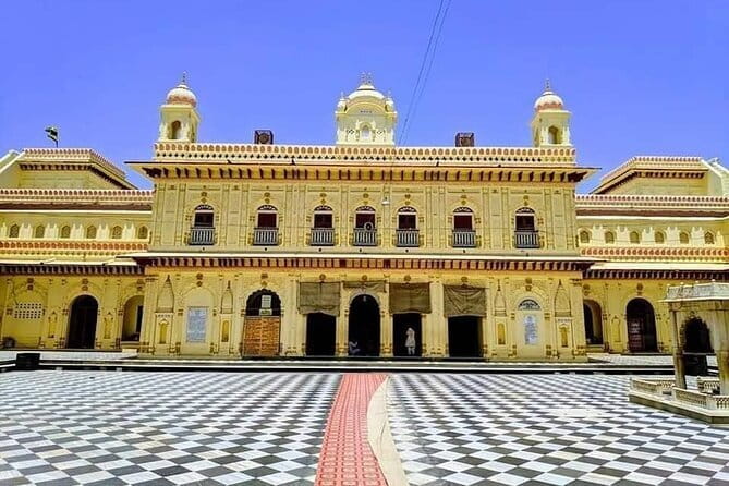 Ayodhya Private Tour & VIP Darshan -Special support for Seniors - Senior support and the private vehicle