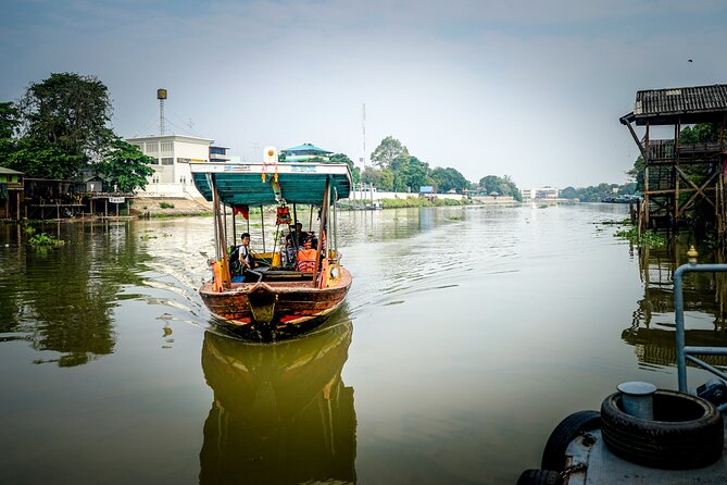 Ayutthaya Famous Temple & Scenic Boat Tour From Train Station - Who will get the most from this outing?