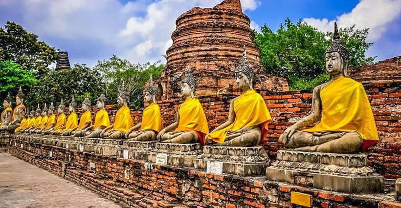 Ayutthaya Historical Park - Full-Day Private Temple Tour - Wat Mahathat and the Buddha in the tree roots