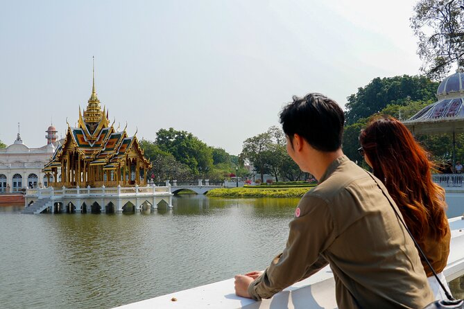 Ayutthaya Summer Palace and Temples Day Tour from Bangkok - Wat Mahathat and the famous Buddha head