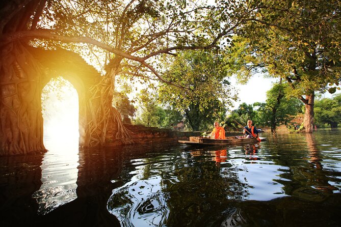 Ayutthaya Sunset Boat & UNESCO Temples: Multi-language private tour from Bangkok - From Bangkok at 10 a.m. to the old royal capital