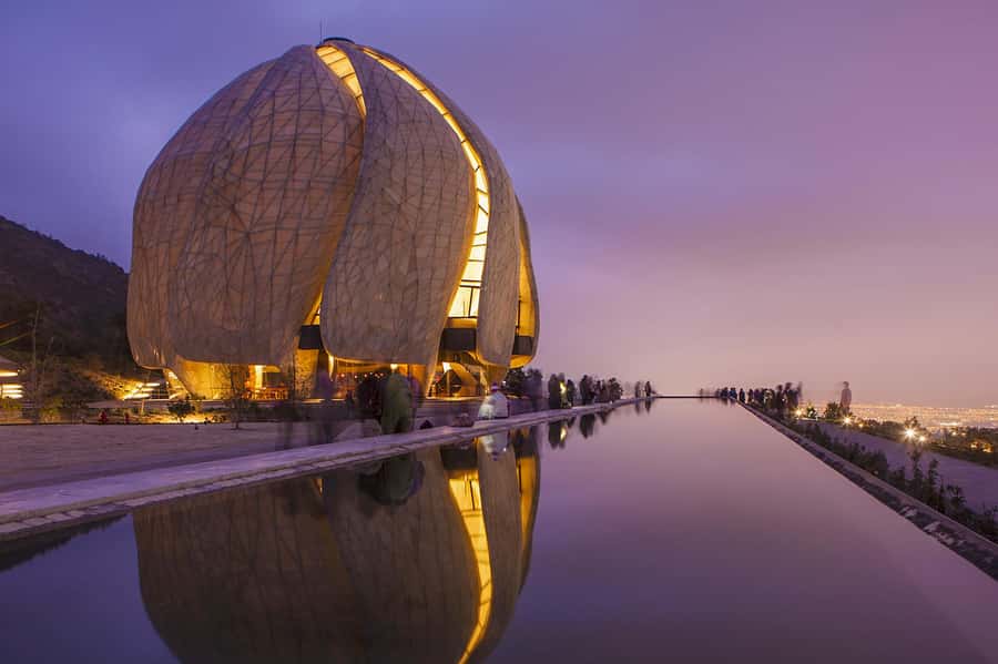 Bahá'i Temple and Cousiño Macul Vineyard - Why this Santiago outing feels different