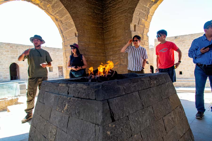 Baku: Atashgah Fire Temple & Burning Mountain Half-Day Tour - Why these two fire sites matter