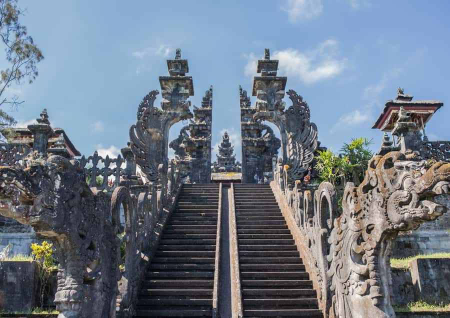 Bali: Besakih Great Temple Tour with Waterfal & Rice Terrace - Tegalalang’s terraces and the story behind the green steps