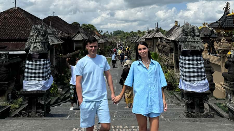 Bali: Besakih temple, Tukad Cepung waterfall, Penglipuran - Key points to know before booking