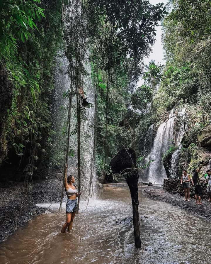 Bali : Day Trip to Besakih Temple & 2 Hidden Waterfalls - How to prepare for the road, water, and temple