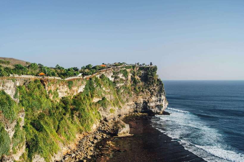 Bali: Full Day All Inclusive Uluwatu Temple South Bali Tour - Pandawa Beach, White Sand, and Stone Figures