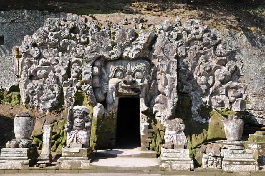 Bali: Hidden Canyon, Waterfall & Temples Small Group Tour - Gunung Kawi through the rice terraces