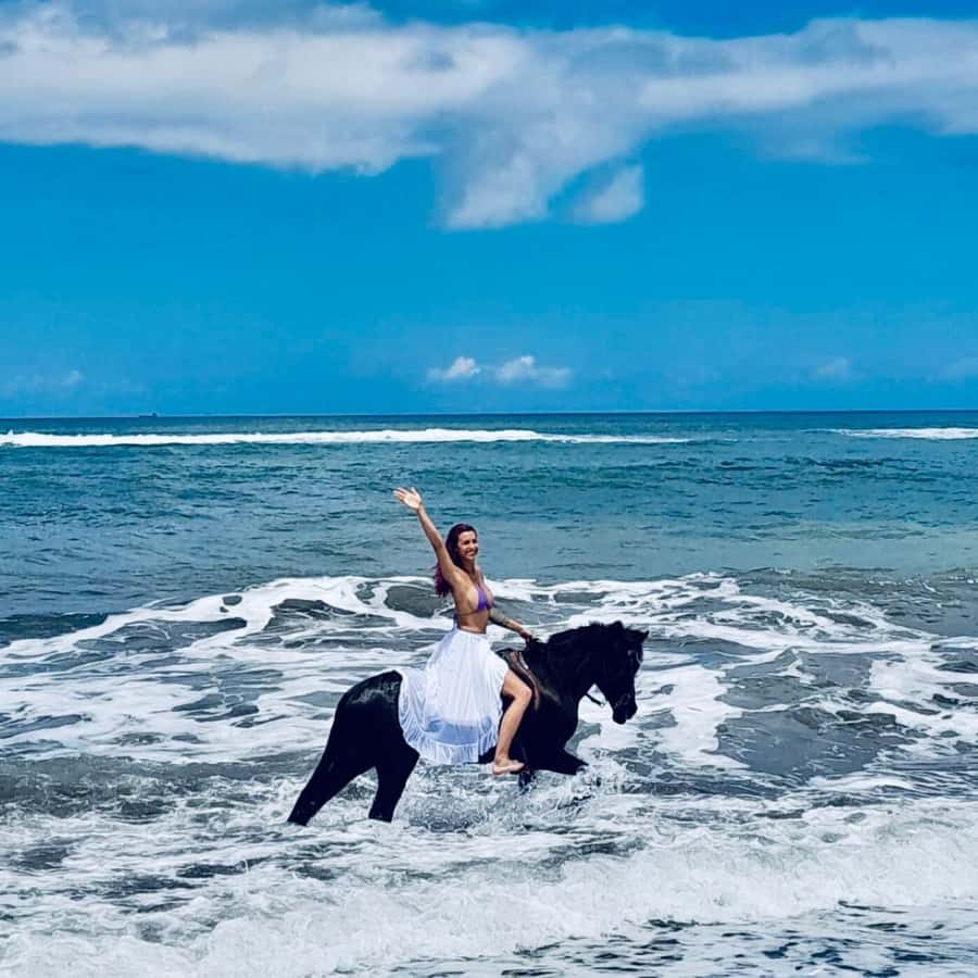 Bali: Horseback Tour Through Saba Beach and Local Temples. - A quiet ride beside Saba Beach