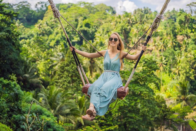 Bali Instagram: Gate of Heaven Temple Tour - The jungle swing at d’Alas