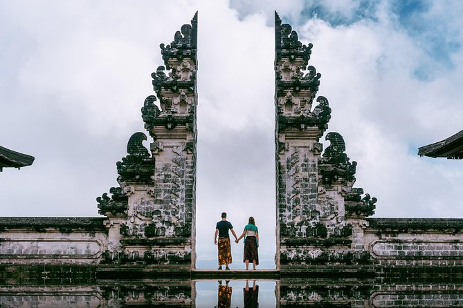 Bali Instagram: Gate of Heaven Temple Tour - Lempuyang Temple and the Gate of Heaven