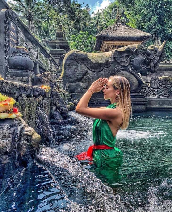 Bali: Kintamani Cafe, Waterfall, Temple and Cretya Ubud Tour - Coffee and herbal tea in Tampaksiring