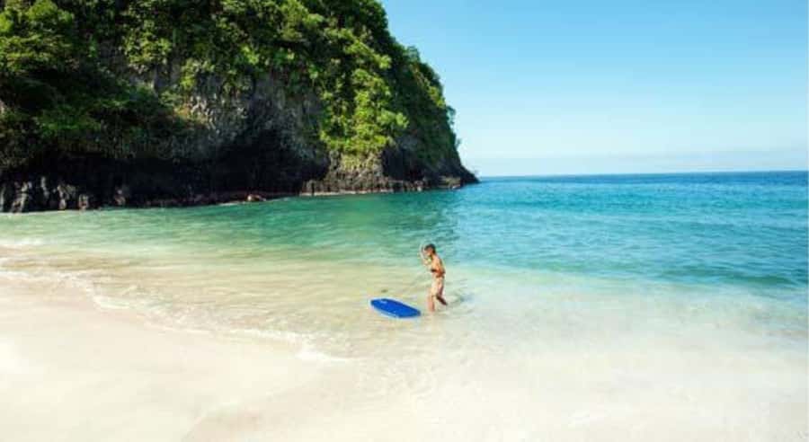 Bali: Lempuyang Temple, Tirta Gangga, and Goa Lawah Tour - What the private car adds to the day