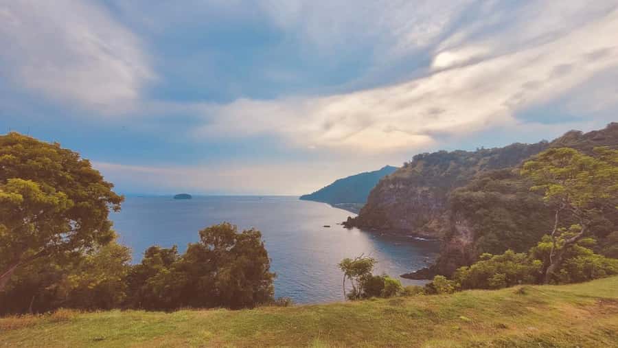 Bali: Private Tour to Lempuyang Temple, Tirta Gangga, and … - What to pack for a smoother day