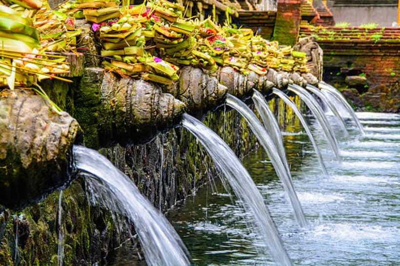 Bali: Rice terrace, Waterfall, and water Temple Day Tour - The guide can shape the experience