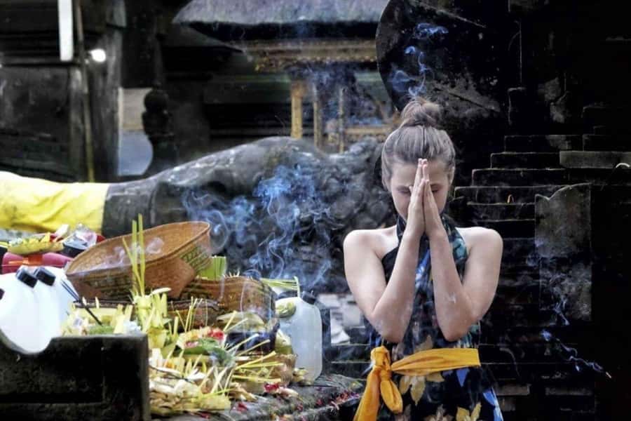 BALI :Sanctuary Monkey forest, rice terrace Water temple - What to bring and how to prepare