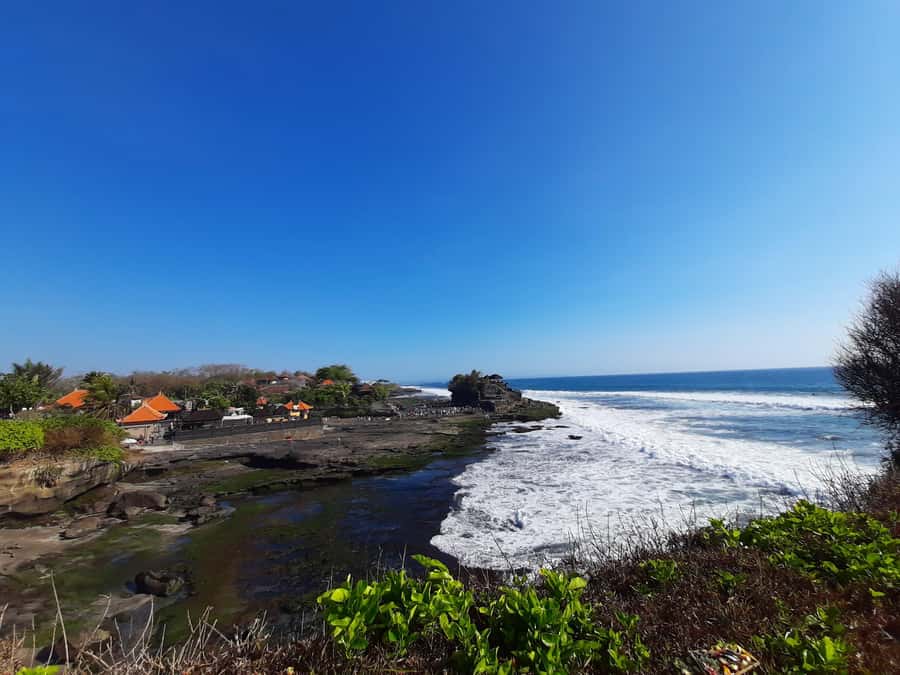 Bali: Taman Ayun and Tanah Lot Temple - Two temples, two very different sides of Bali