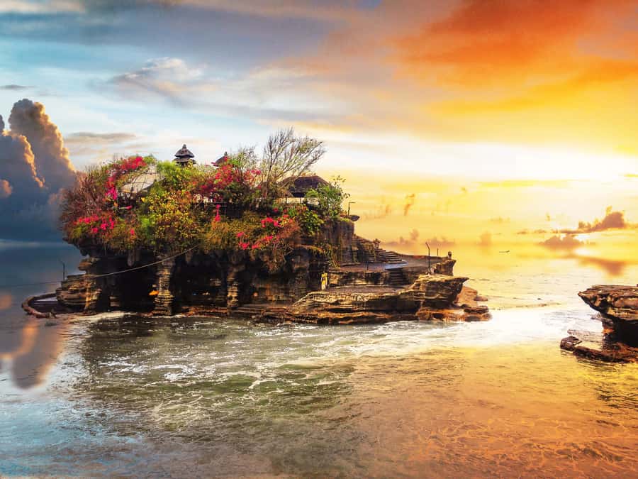 Bali: Tanah Lot Temple Half Day Sunset Tour - Why Tanah Lot makes a fine sunset stop