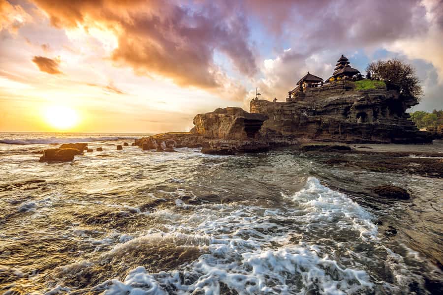 Bali: Tanah Lot Temple Half Day Sunset Tour - The ride from your hotel can shape the afternoon
