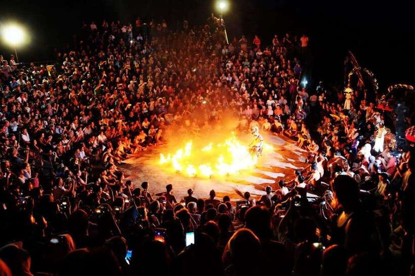 Bali: Tanah Lot Temple Sunset Kecak & Fire Dance Show Ticket - Why the price can be excellent value