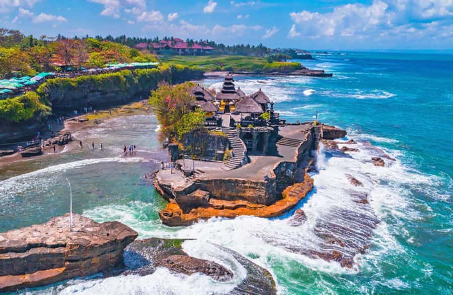 Bali : Tanah Lot Temple Tour with Sunset Dinner - Why this seven-hour route works well