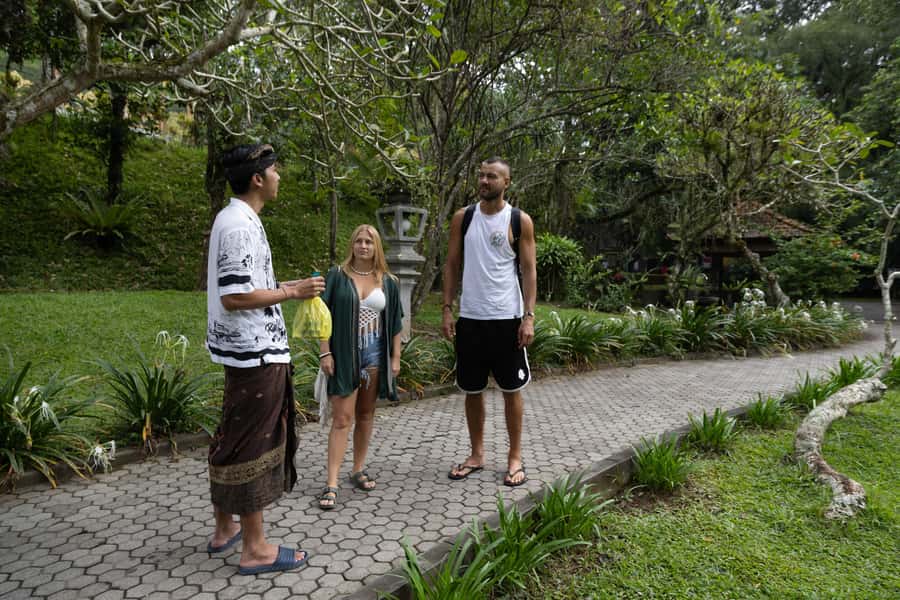 Bali: Temples, waterfall, and Rice Terrace Guided Tour - Coffee tasting at Santi Coffee Plantation Luwak