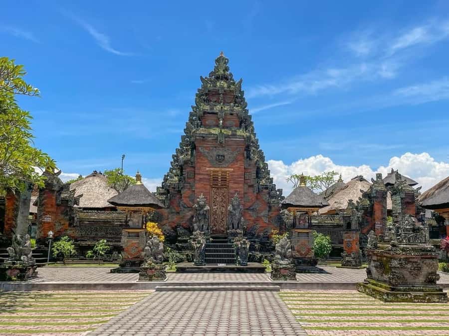 Bali: Temples, waterfall, and Rice Terrace Guided Tour - The guide can shape the whole day