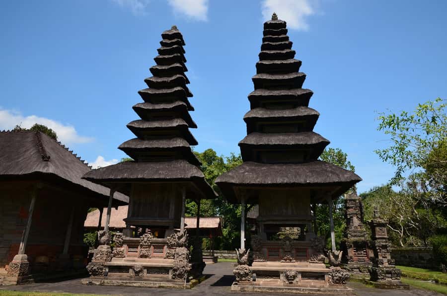Bali: Ubud, Tegalalang, and Tanah Lot Temple Day Trip - Tirta Empul and the meaning of the holy springs
