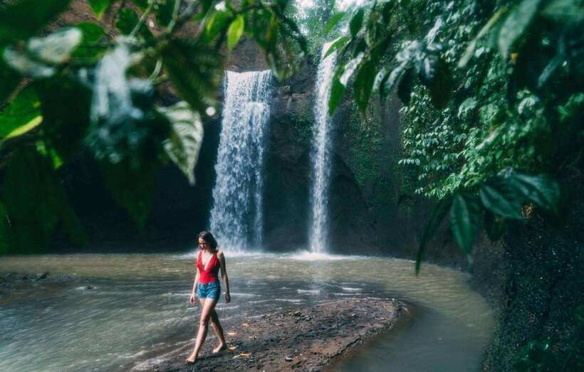 Bali: Ubud Tour with Tirta Empul Temple and Rice Terrace - Tibumana Waterfall and time for a swim