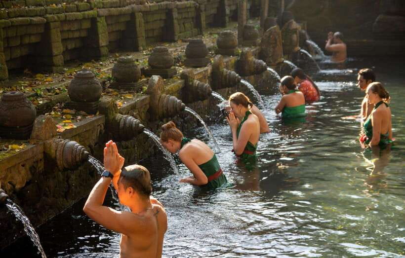 Bali: Ubud Tour with Tirta Empul Temple and Rice Terrace - Tegallalang rice terraces to finish the route