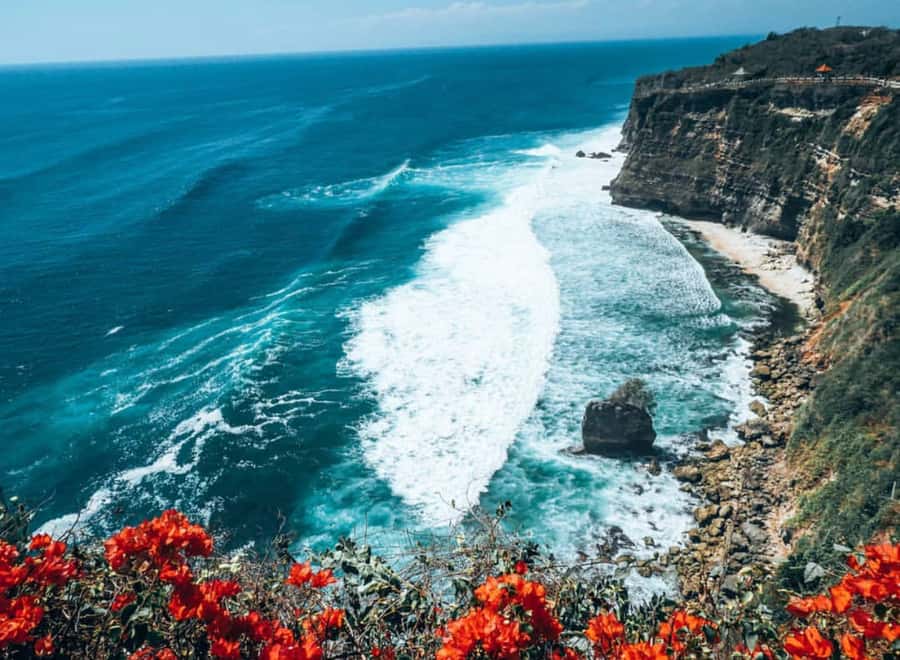 Bali: Uluwatu Temple Tour with Optional Kecak Dance Ticket - Why Uluwatu’s sunset is the main event