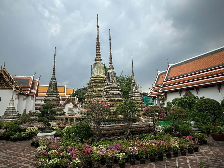 Bangkok 3-Major Royal Temples Walking Tour - Price, timing, and what the $96 covers