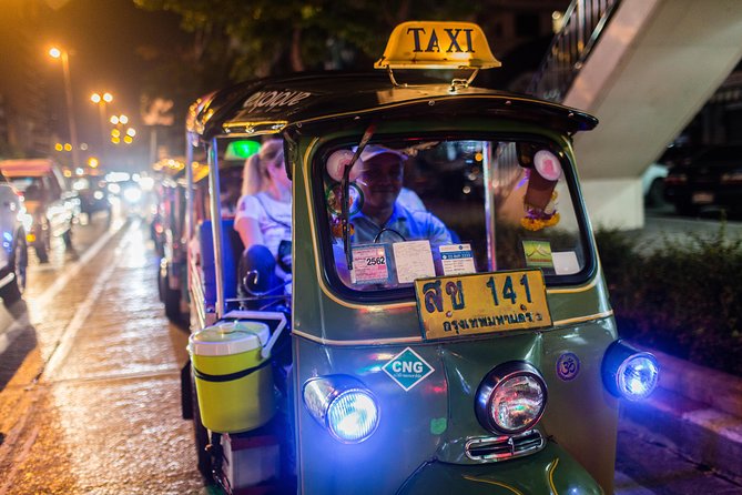 Bangkok by Night: Temples, Markets and Food Tuk-Tuk Tour - Wat Prayoon offers Bangkok’s quieter temple mood