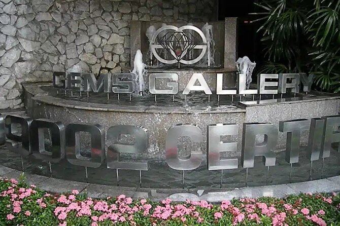 Bangkok City Tour with Guided Temple Visits and Shared Transfers - Gems Gallery adds a commercial finish
