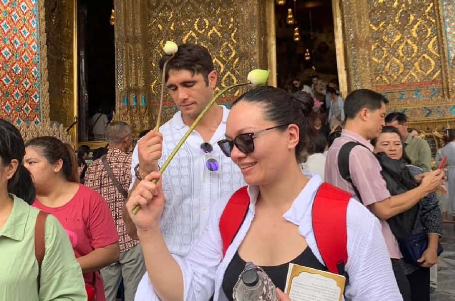 Bangkok Day Tour: Food, Temple & Tuk-Tuk - How the timing feels in real use
