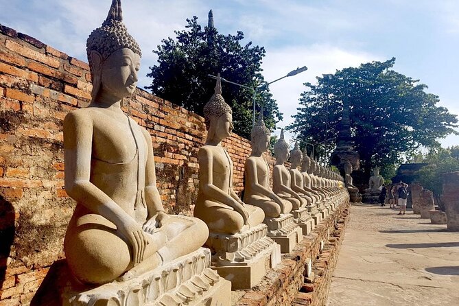 Bangkok Famous Temples sightseeing with Chinatown - Wat Phra Kaew and the royal precinct