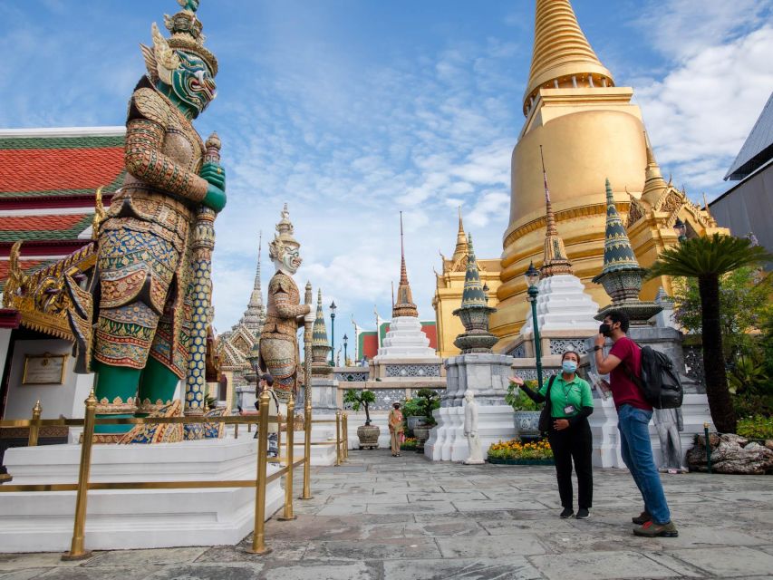 Bangkok: Grand Palace and Wat Arun Guided Walking Tour - Why this route works so well in Bangkok
