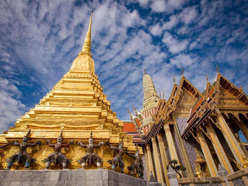 Bangkok: Grand Palace and Wat Phra Kaew Guided Walking Tour - Key points to know before you go