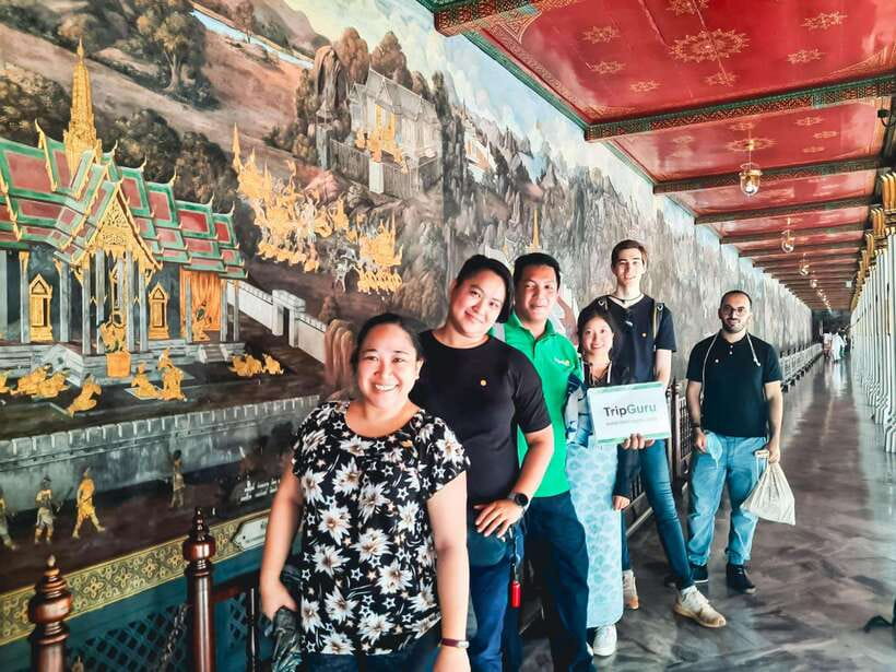 Bangkok: Grand Palace and Wat Phra Kaew Guided Walking Tour - Is $17 good value for Bangkok sightseeing?