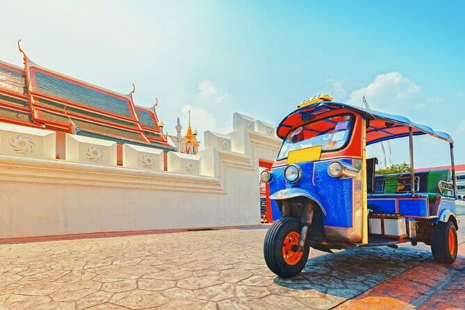 Bangkok: Grand Palace, Wat Pho and Chinatown Walking Tour - Is $97.66 a fair price?