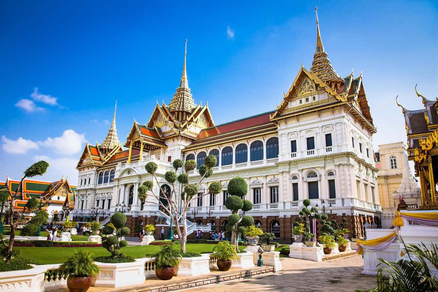 Bangkok: Grand Palace, Wat Pho and Chinatown Walking Tour - Should you book it?
