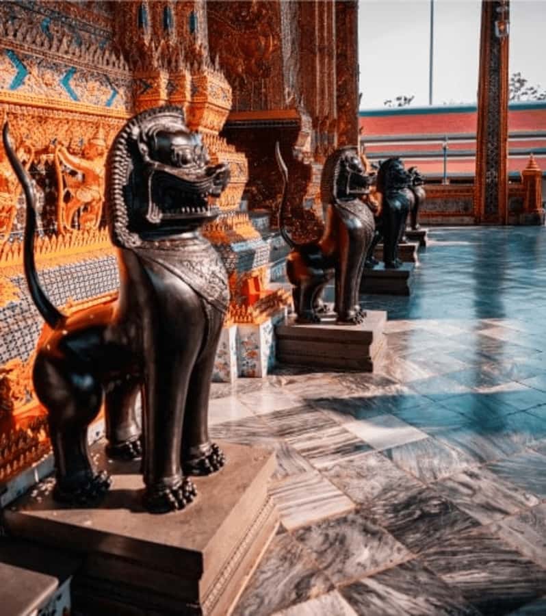 Bangkok: Grand Palace, Wat Pho and Wat Arun - Dress, walking and practical comfort
