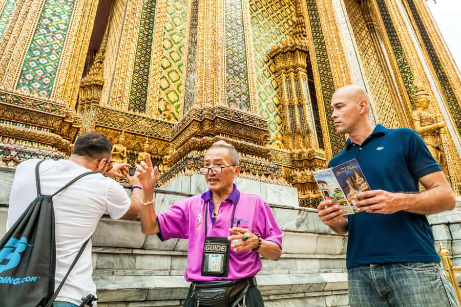 Bangkok: Grand Palace, Wat Pho, and Wat Arun Private Tour - Wat Pho and the reclining Buddha option