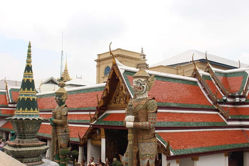 Bangkok: Grand Palace, Wat Pho, Wat Arun Sacred & Local Tour - Wat Arun across the Chao Phraya